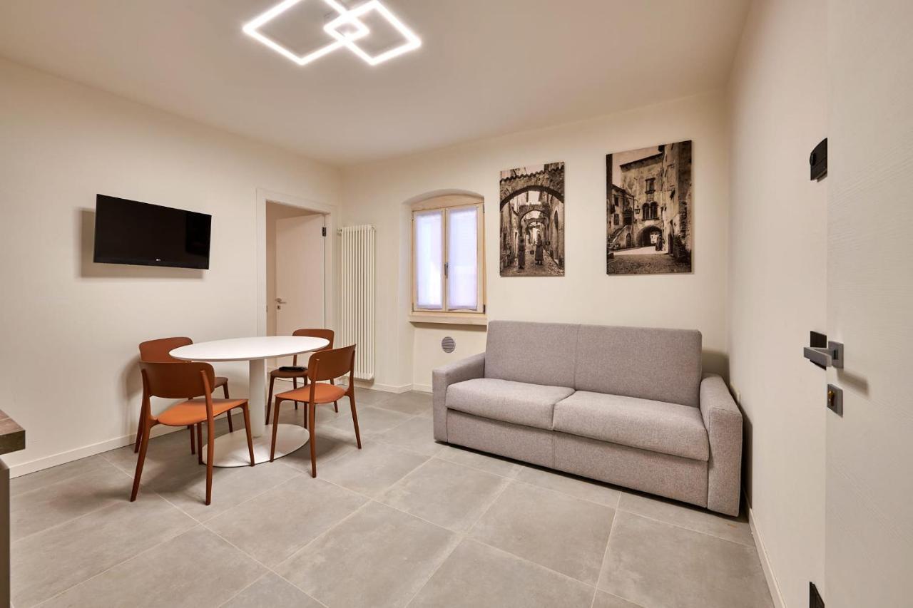 Apartmentsgarda - Residenza Mercanti Exteriér fotografie